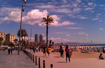 La Barceloneta : plages, restaurants et guide complet du quartier de la mer