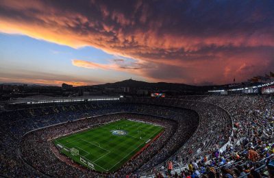 Visiter Les Corts : Camp Nou, monastère et secrets du quartier barcelonais