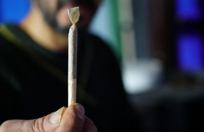 Fumer du cannabis à Barcelone : le guide sur les clubs privés et les règles à connaître